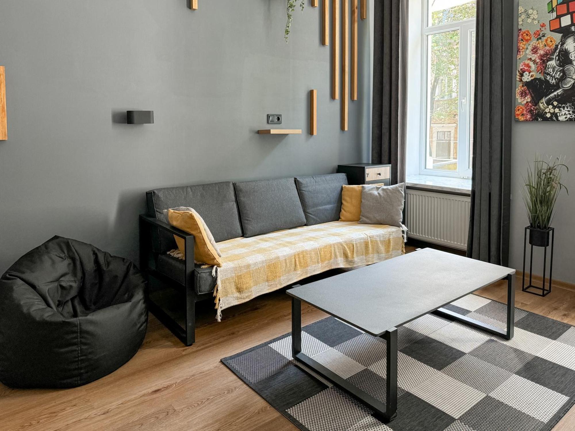 Apartments White Pearl Sadova โอเดสซา ภายนอก รูปภาพ